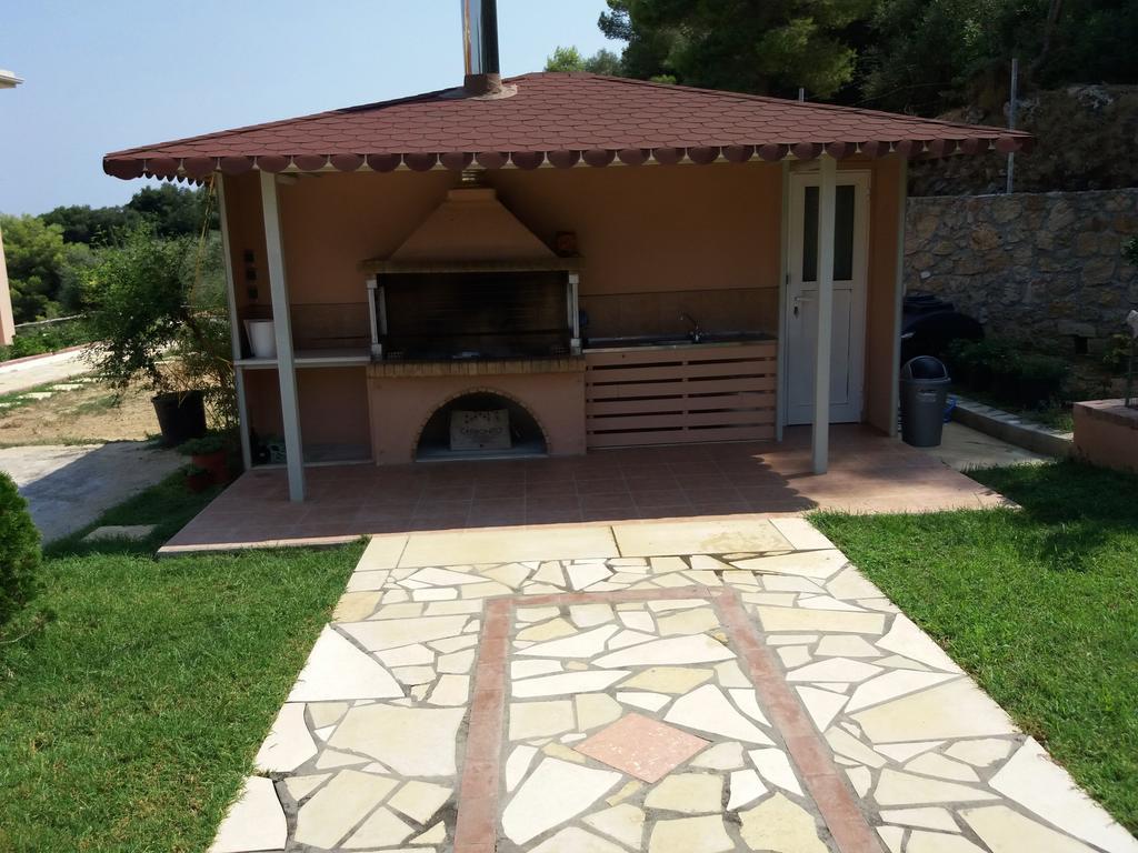 Loggos View Apartments Lixouri Esterno foto