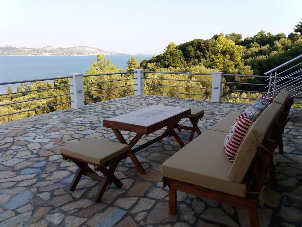 Loggos View Apartments Lixouri Esterno foto